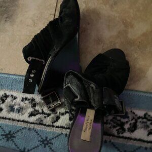 VERA WANG in VELVET!